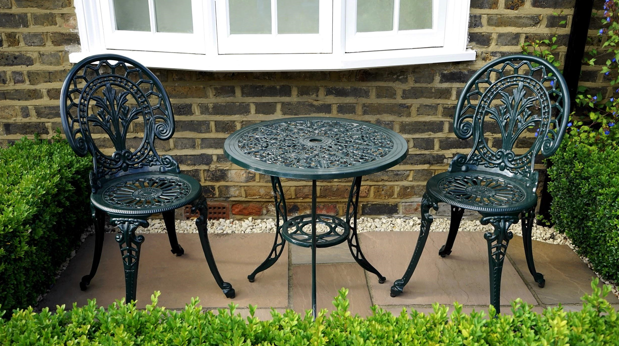 4 Outdoor Flooring Options For Your Rental Property