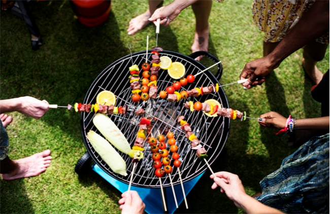 This is a great way to encourage residents to establish neighborly ties. If you manage a city rental, post local activities every week or so to see if your tenants want to form a get-together